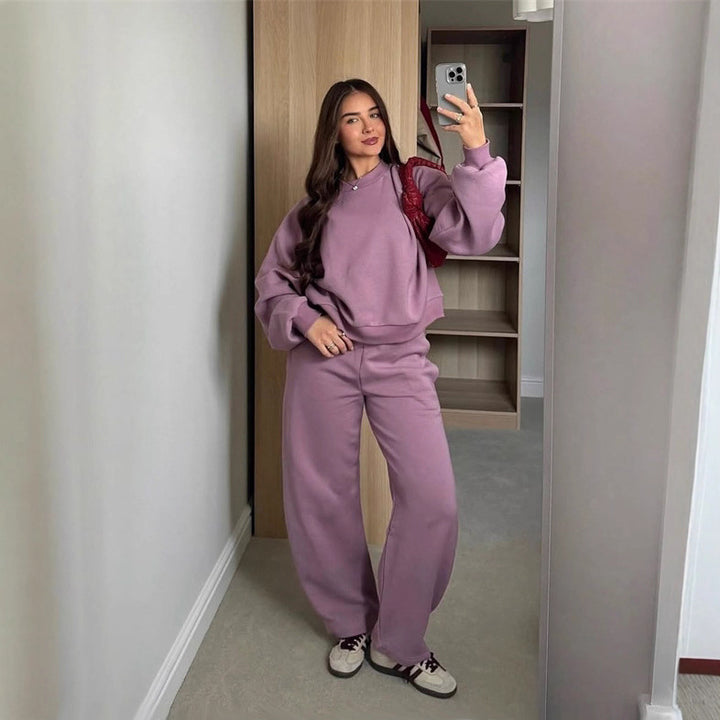 Kvinders afslappede sweatshirt og joggebukser sæt med cropped top og bred ben Skovae