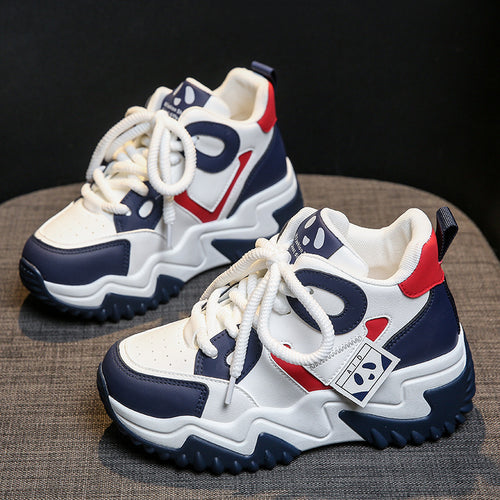 Dame Chunky Sneakers i moderne design med slidstærkt overmateriale og skridsikker sål Stilla