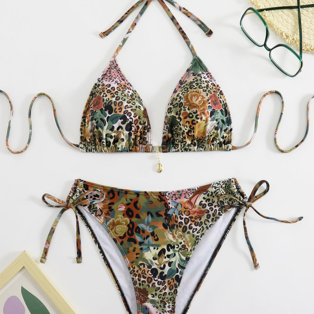 Dame triangle bikini med floral og animalistisk design Skovae