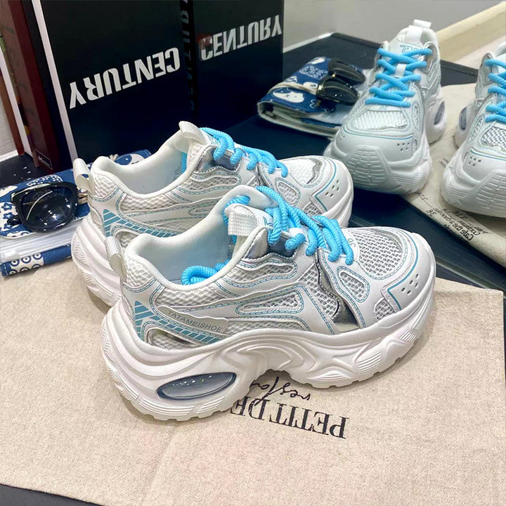 Dame let mesh sneakers i sporty design Stilla