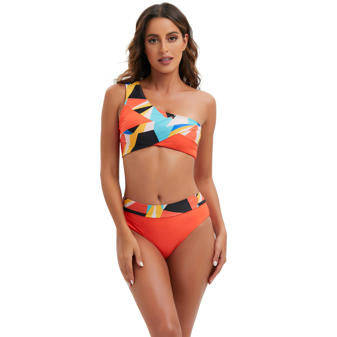 Dame En-sidet, moderigtigt skåret bikini-uge Stilla