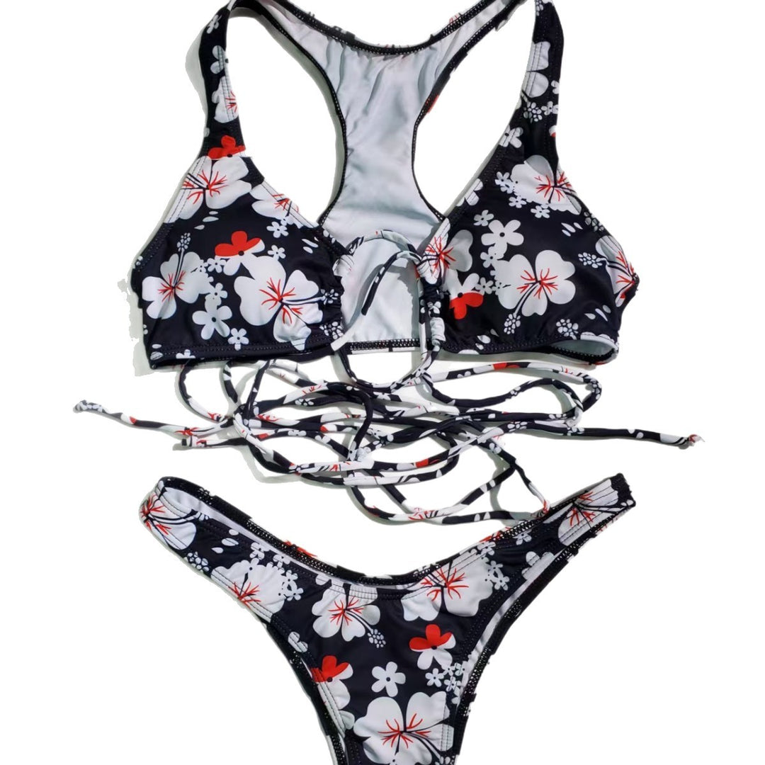 Dame triangel-bikini med spændende snøre-design og blomsterprint Skovae