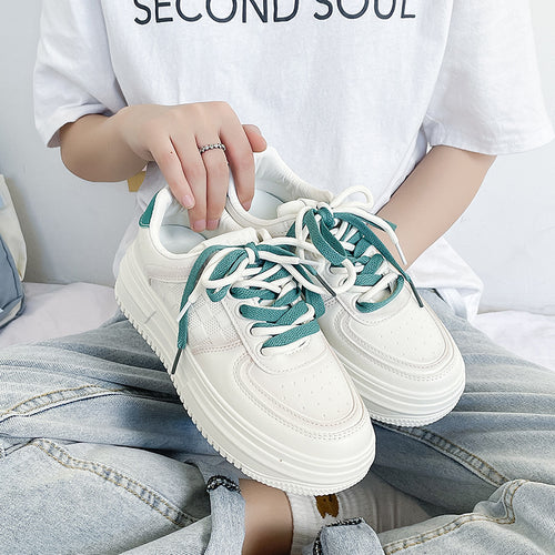 Dame Sneakers med moderne design og let platformssål Stilla