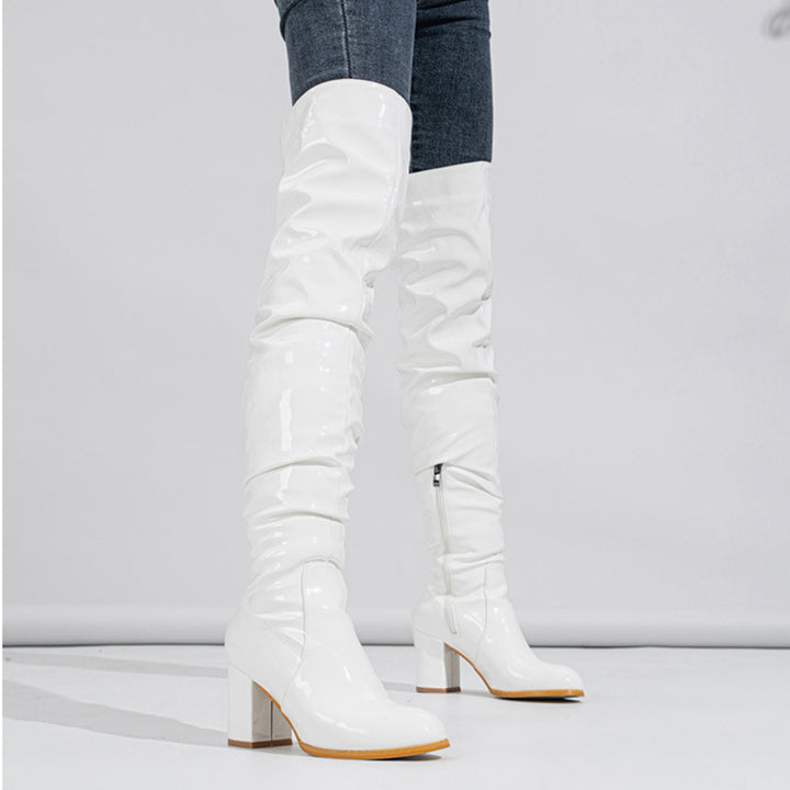 Dame Overknee-støvler med moderne folderdesign og blank finish Stilla