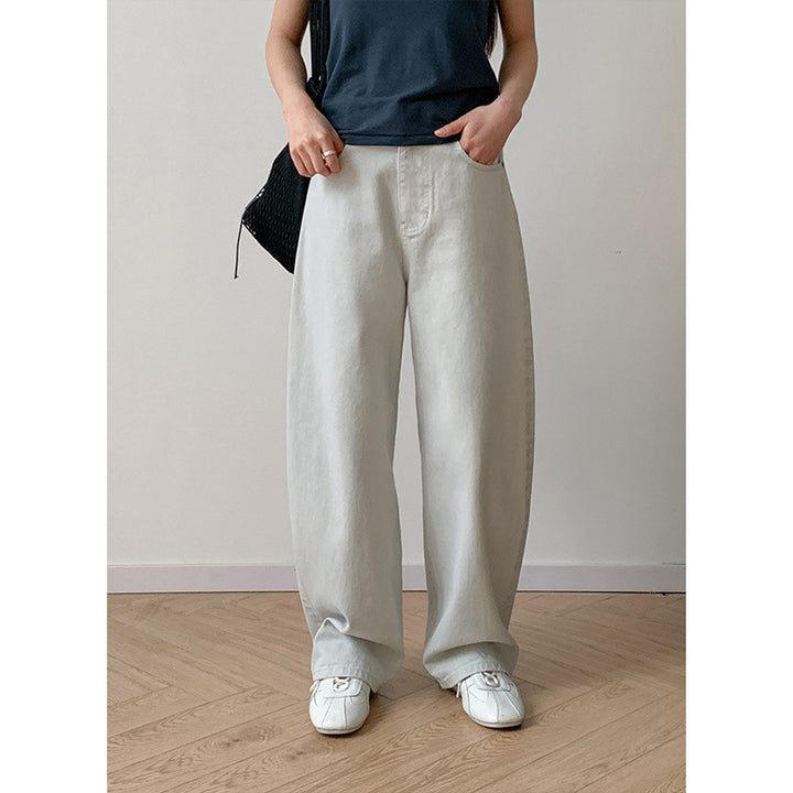 Dame brede high-waist jeans i en afslappet skæring med elegante folder Stilla