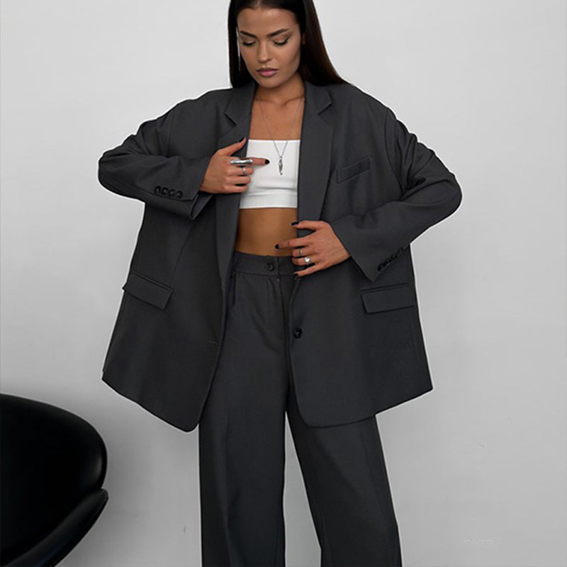 Kvinders elegante to-delte sæt med oversized blazer og brede bukser Skovae