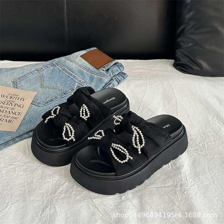 Dame platform-sandaler med elegante perledetaljer og moderigtig knude Stilla