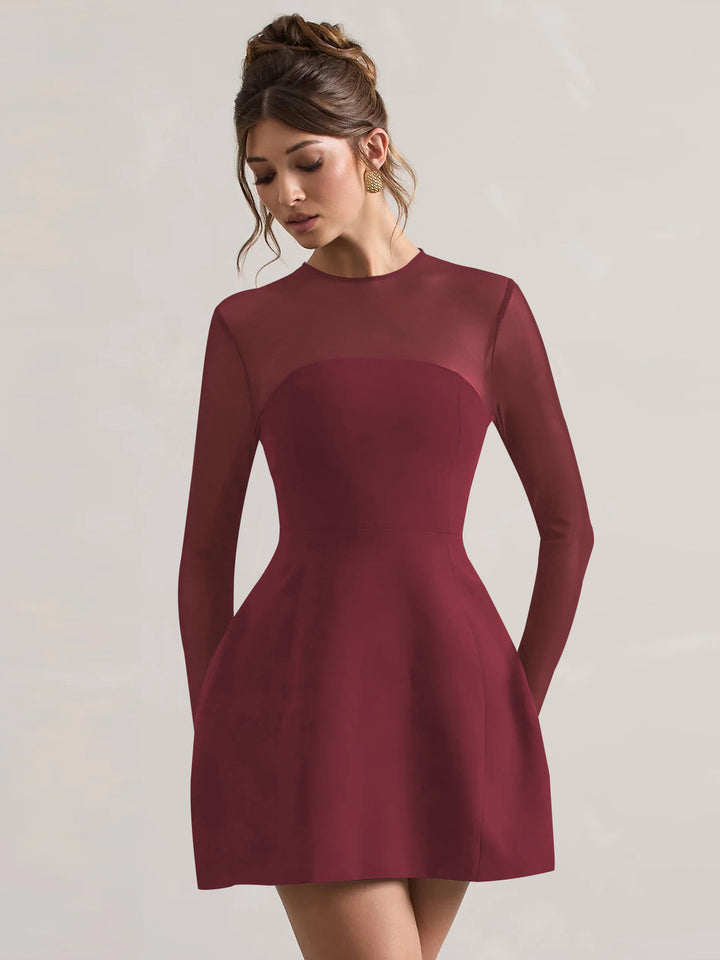 Dame elegant minikjole med gennemsigtige ærmer og kropsnær top Stilla