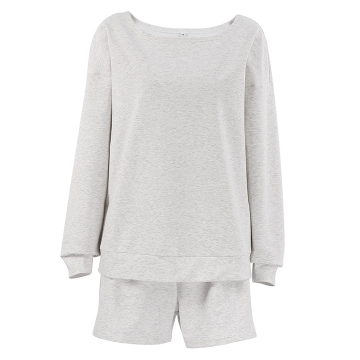 Damer Sporty sæt bestående af oversized sweatshirt og shorts med bredtalje Stilla