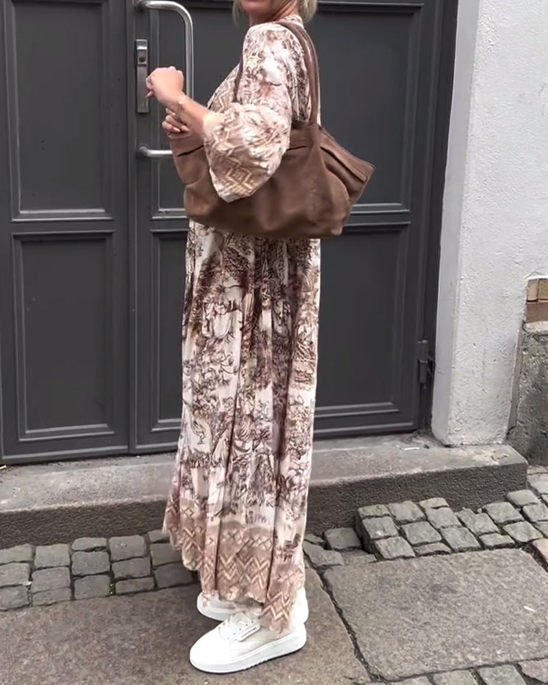Dame Maxikjole med florale mønstre og elastisk taljesnit Stilla