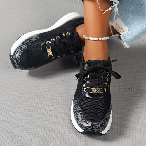Dame Sporty Sneakers med moderigtige accenter og åndbart overmateriale Stilla