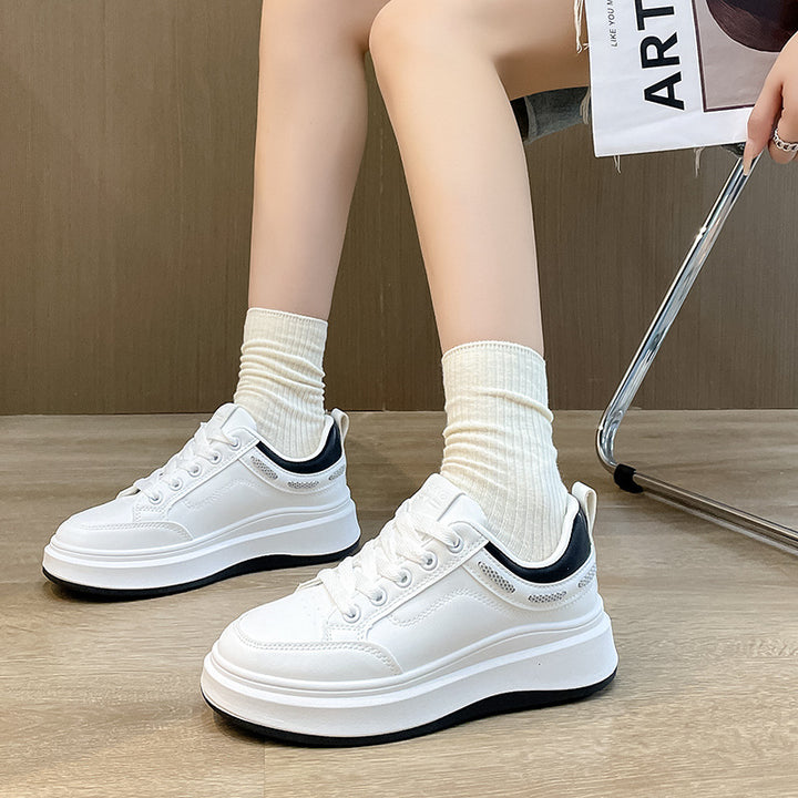 Dame sneakers med ergonomisk støddæmpning og slidstærkt overmateriale Stilla