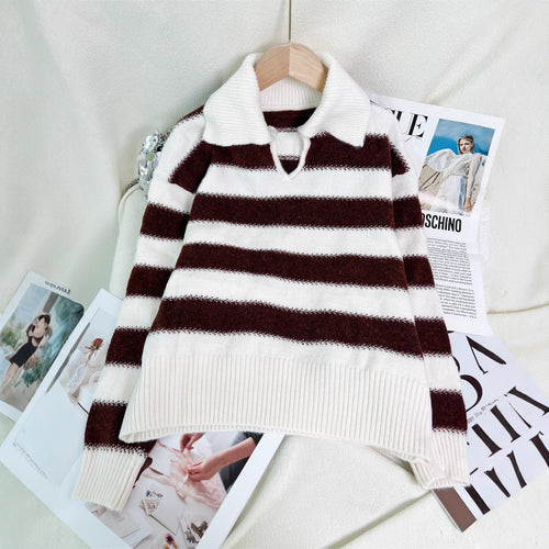 Kvinders stribede sweater med moderne polo-krave og elastisk talje Stilla