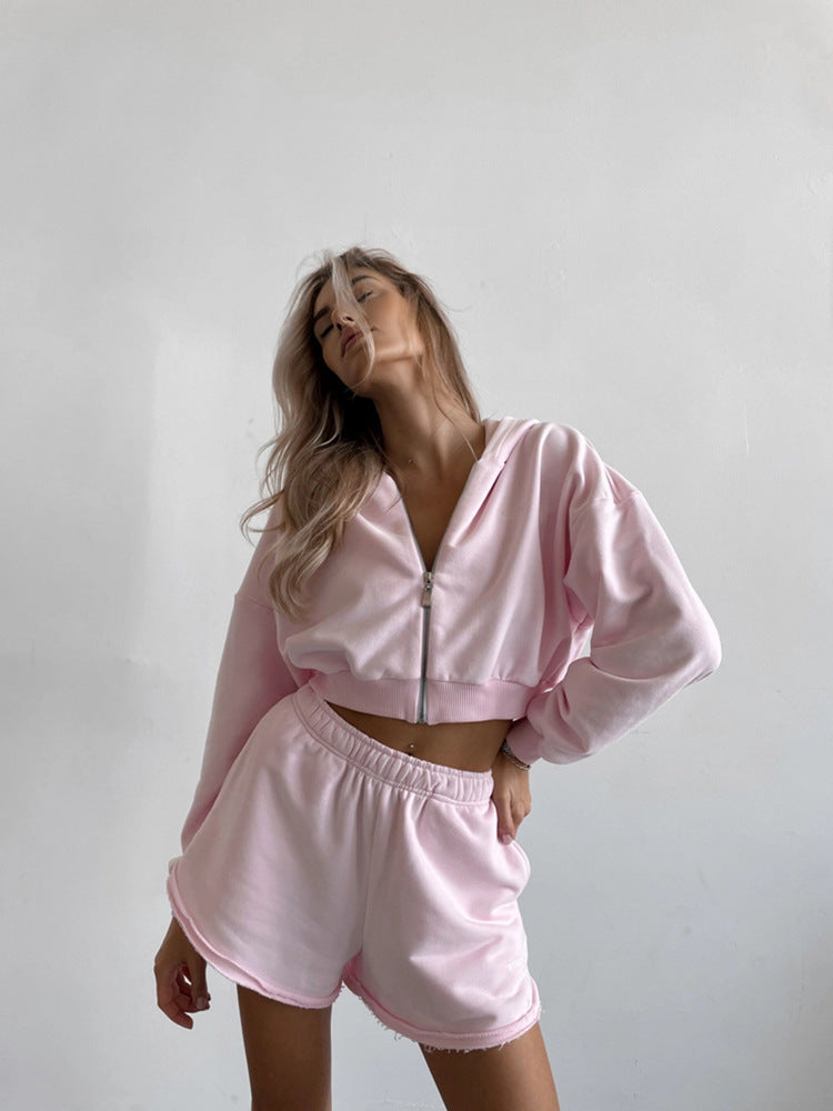 Dame sporty og casual sæt med cropped hoodie og korte joggingbukser Skovae