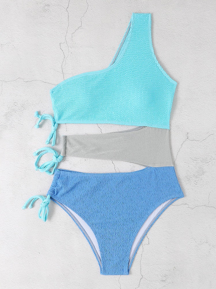 Dame Ensidet bikini med moderigtigt rynkedetalje og justerbare bindebånd Stilla