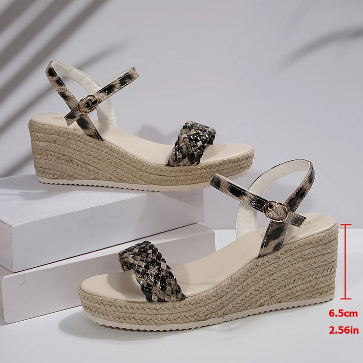 Dame Wedge-sandaler med flettet overdel og elegant plateau Stilla