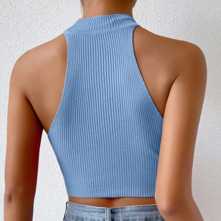 Femme Cut-Out Ribbet Halter Crop Top Stilla