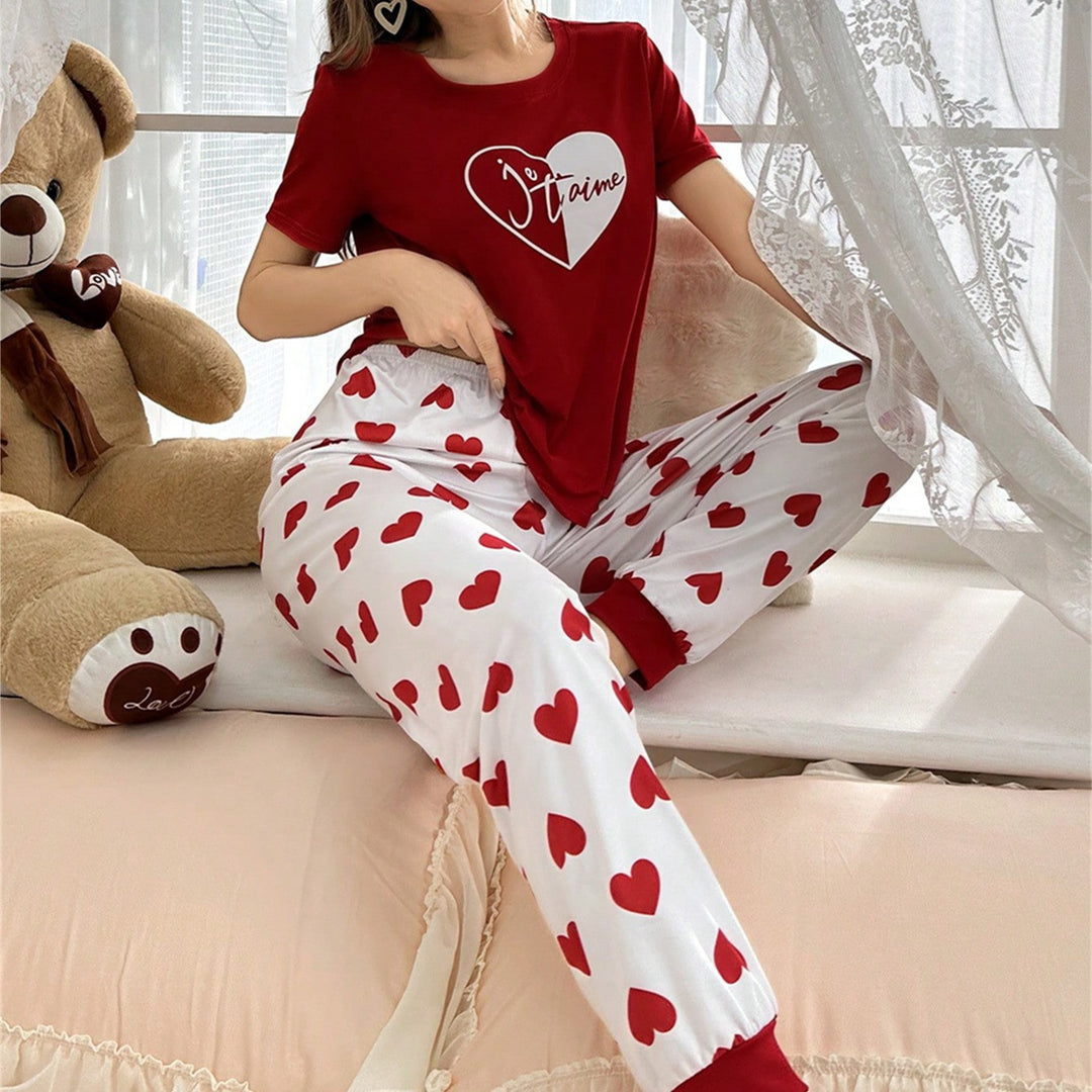 Dame pyjamasæt med hjerte motiv og komfortabel elastisk talje Stilla