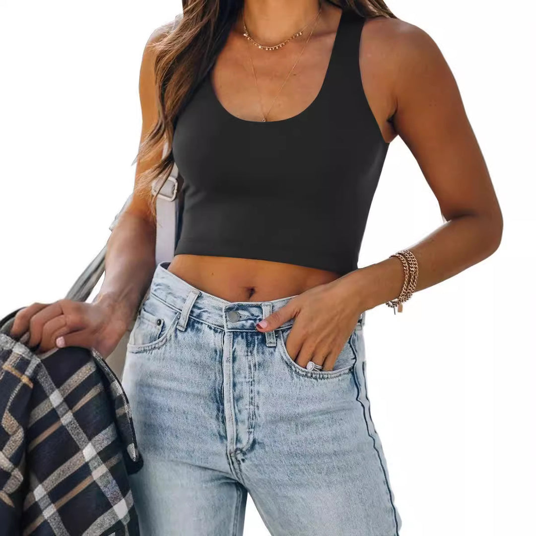 Dame sporty crop-top med brede stropper og tætsiddende snit Stilla