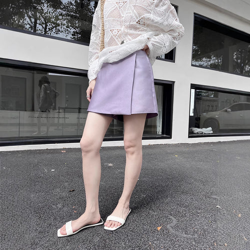 Dame mode High-Waist shorts med elegant silhuet Stilla