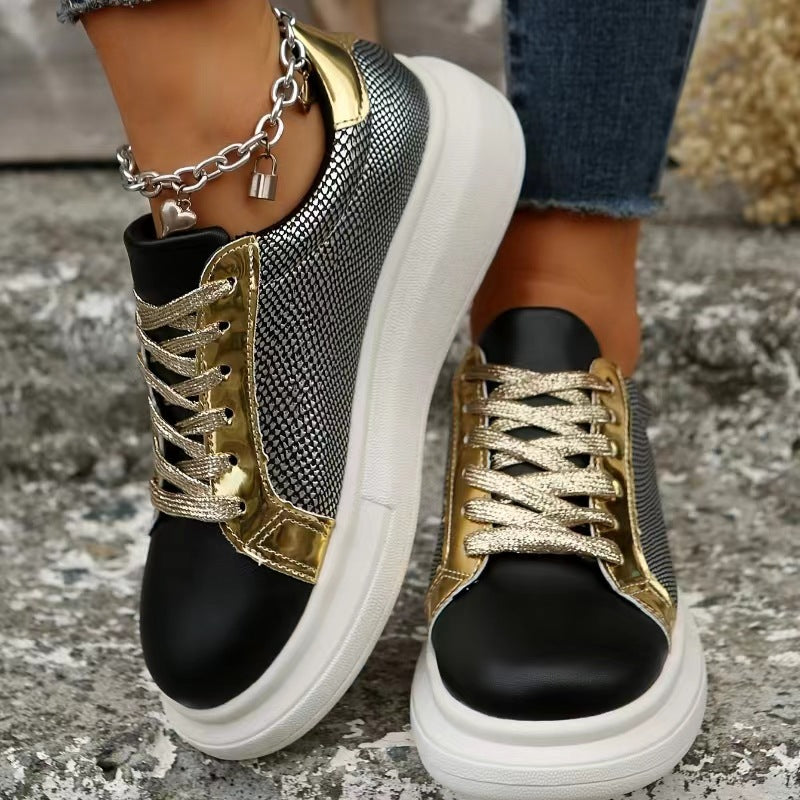 Dame Sneakers med elegant krokodillemønster og komfortabel sål Stilla
