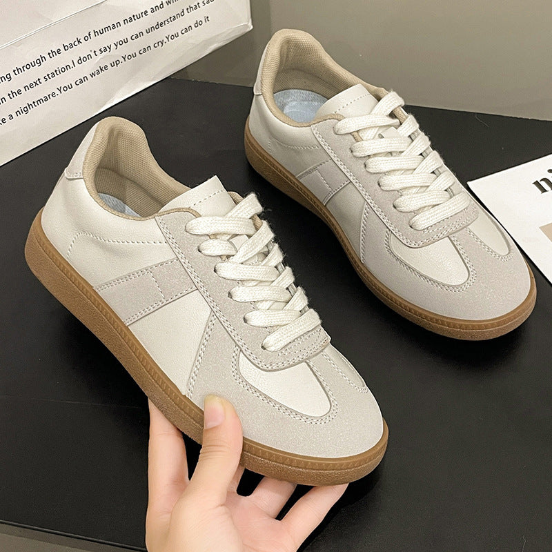 Dame Sneakers i sporty-elegant design med åndbart overmateriale og dæmpende sål Stilla