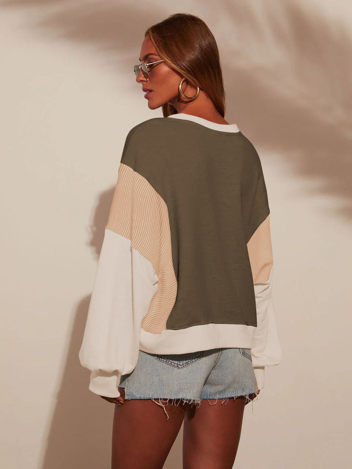 Dame Oversized Sweatshirt med moderne stribemønster og blødt materiale Stilla