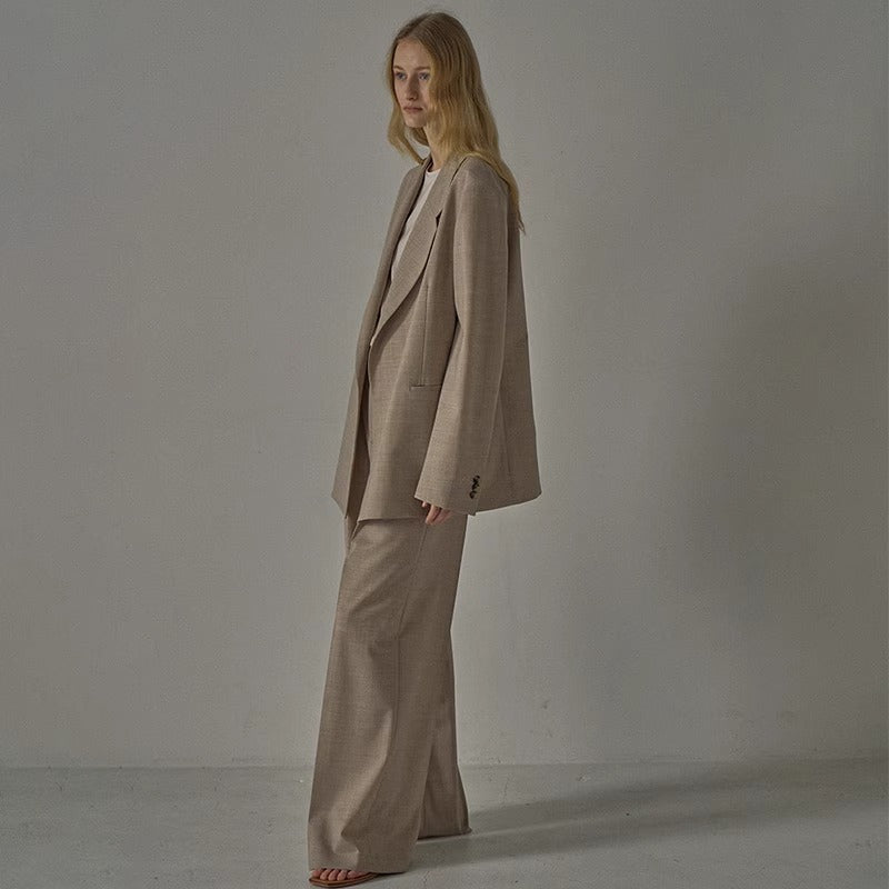 Dame Elegant Oversized-Blazer med moderne snit og generøse lommer Stilla