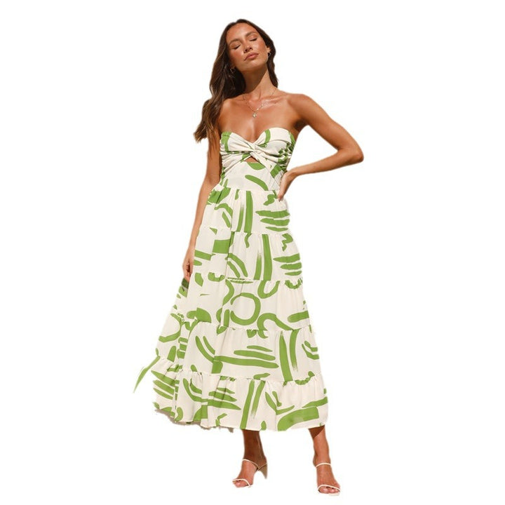 Dame maxikjole med strapless design og legende ruffle detaljer Stilla