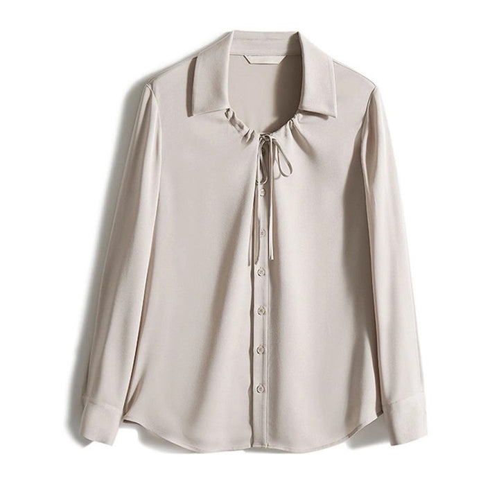 Dame moderne Bluse med sløjfe krave og elegant snit Stilla