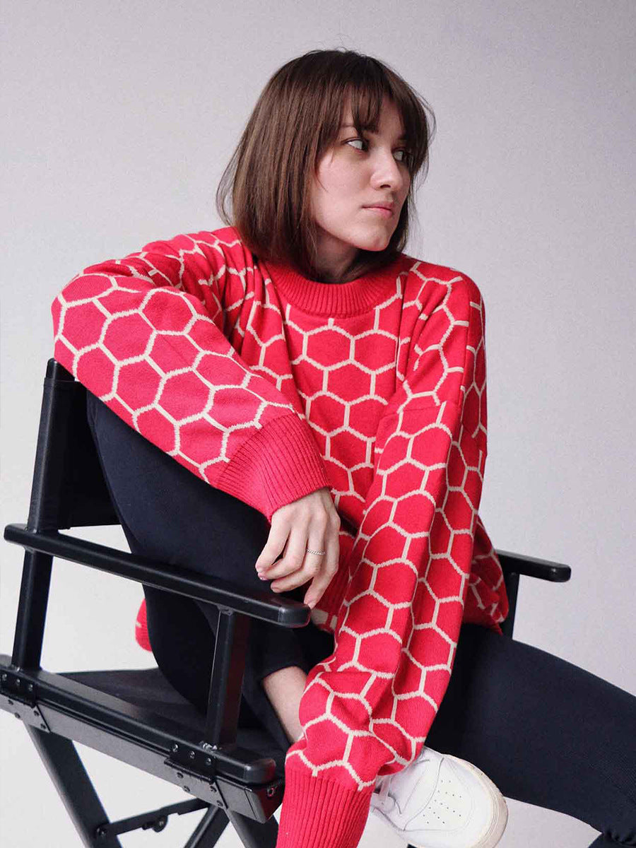 Kvindernes mønstrede sweatshirt med et sødt honningkombinationsmønster og løs pasform Stilla
