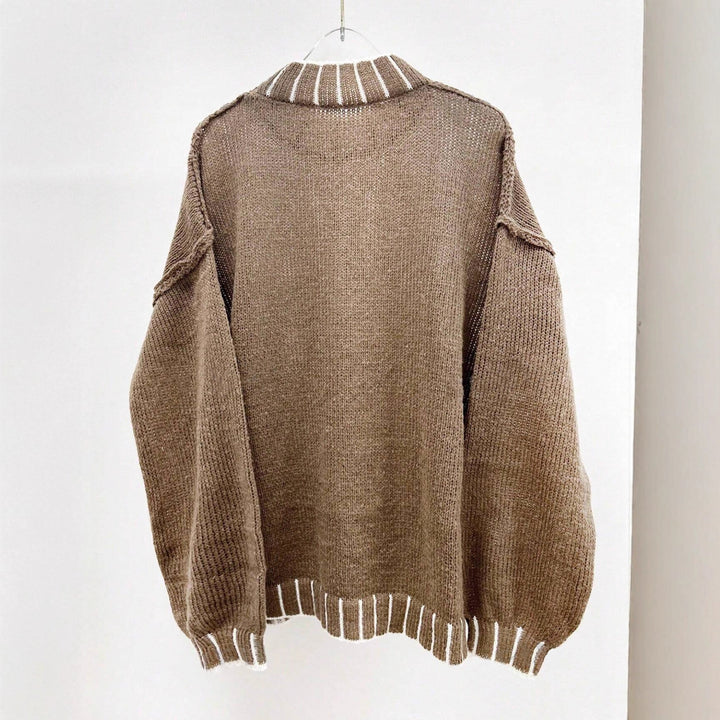 Kvinders afslappede strikket sweater med høj krave og justerbare ærmer Stilla