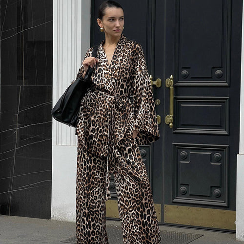Dame Satin-Kimono-robe med dyrepræg Stilla