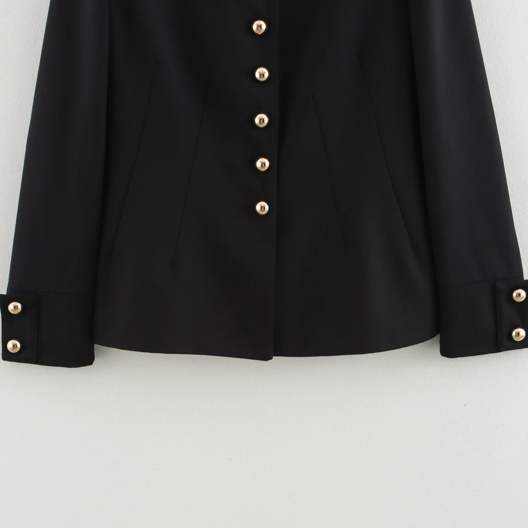 Dame elegant kort jakke med dekorative knapper Stilla
