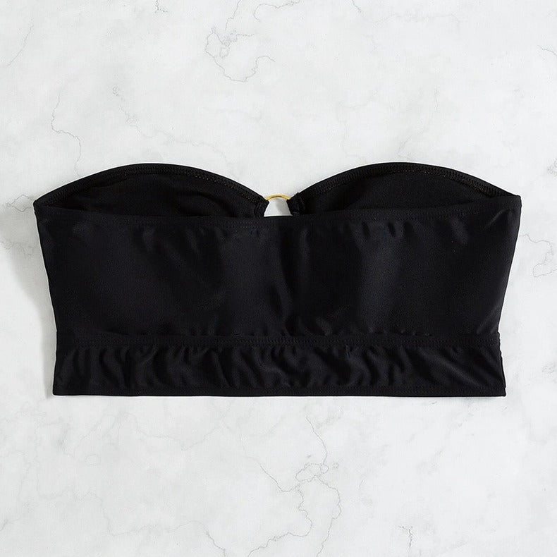 Dame bandeau-bikini-top med dekorativ ring og rynkning Skovae