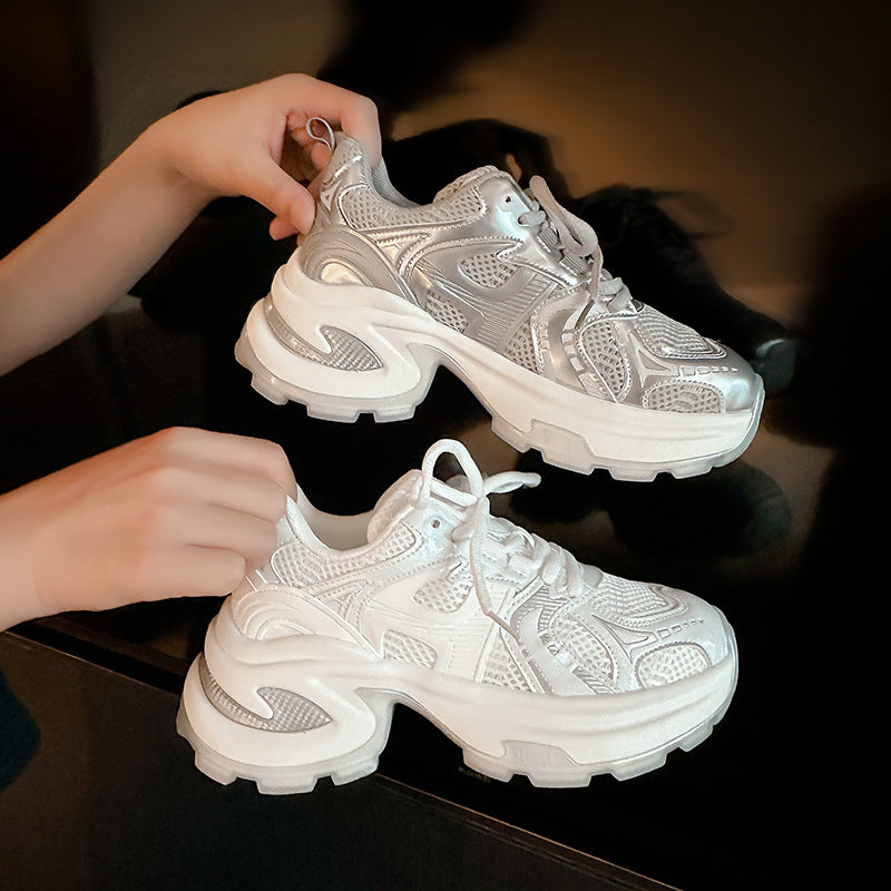 Dame Sporty Chunky Sneakers med åndbart mesh-overflade og robust profil Stilla
