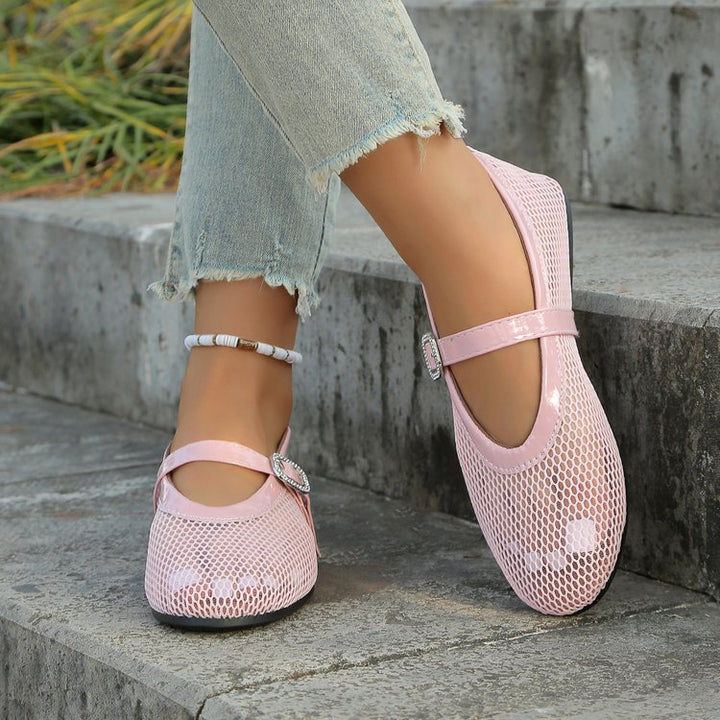 Dame elegante Ballerinas med åndbart netdesign og moderigtige remme Stilla