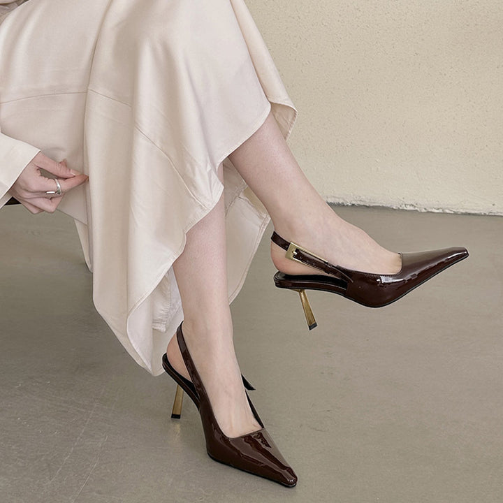 Dame Slingback Høje Hæle med spids Tåområde og elegant Metal Akcent Stilla