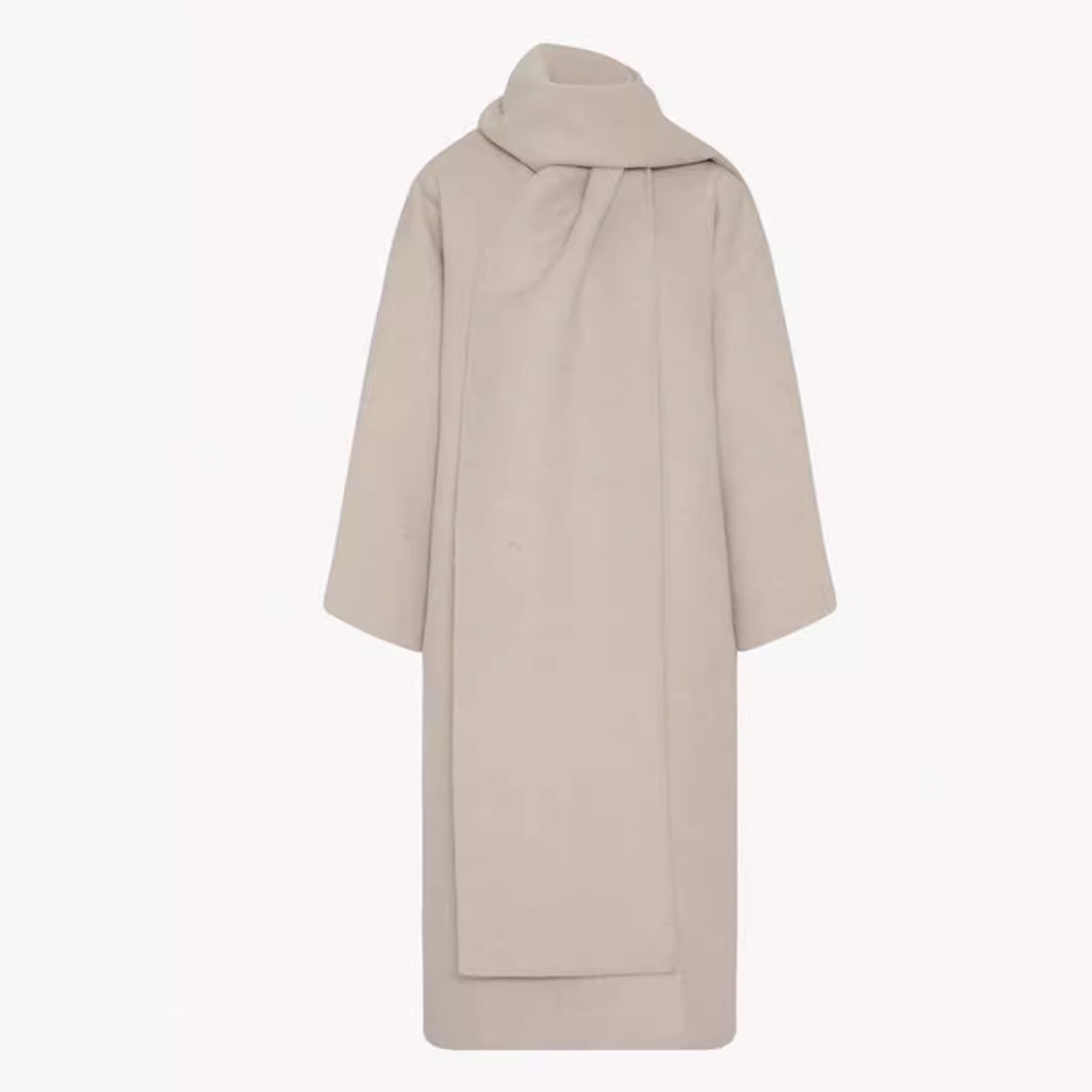 Kvinders elegante og tidløse uld poncho med tørklæde Stilla