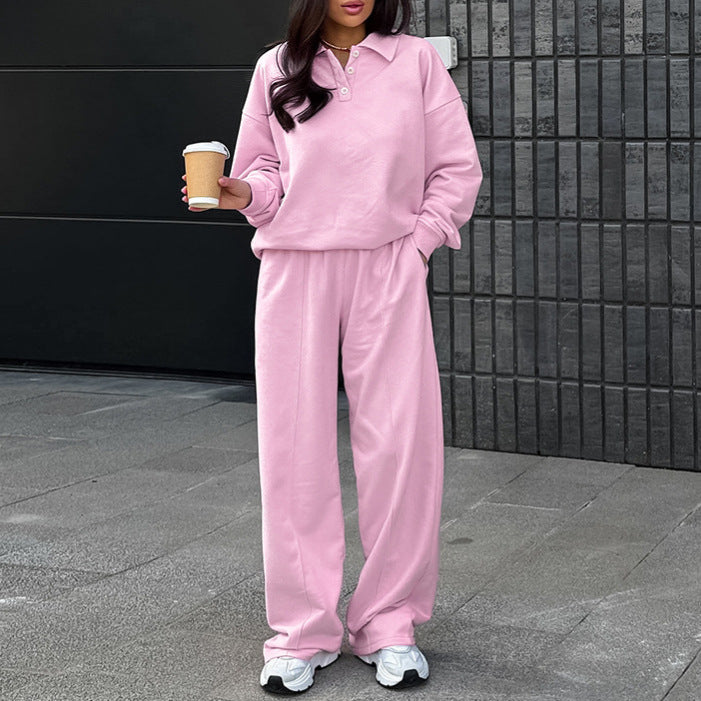 Dame behageligt loungewear-sæt med løstsiddende snit og elegant krave Stilla