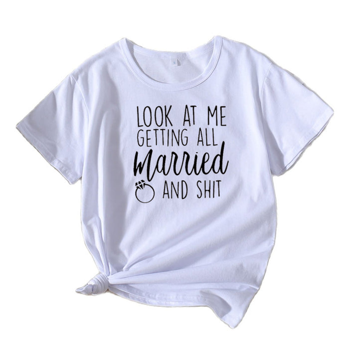 Dame Casual Bryllup Humor T-shirt Stilla