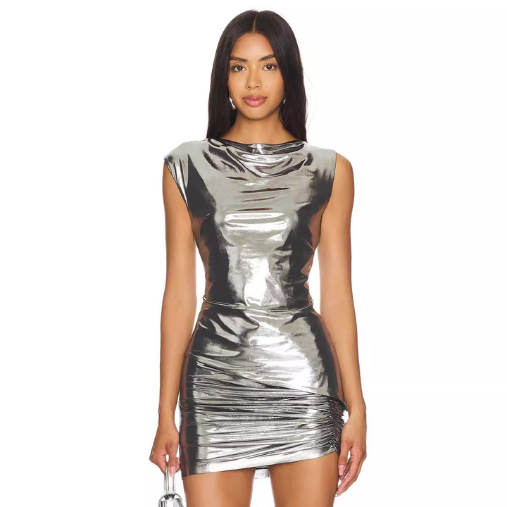 Dame Mini-kjole med metallic-glinsende finish og sidelæns rynkning Stilla
