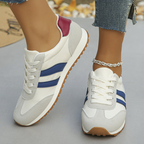 Dame Sporty Sneakers med åndbart overmateriale og skridsikker sål Stilla