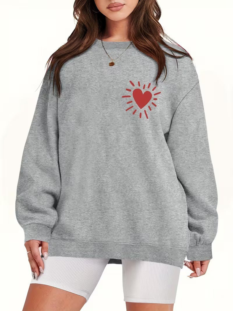 Kvinders sweatshirt med afslappet hjertemotiv og oversized pasform Skovae