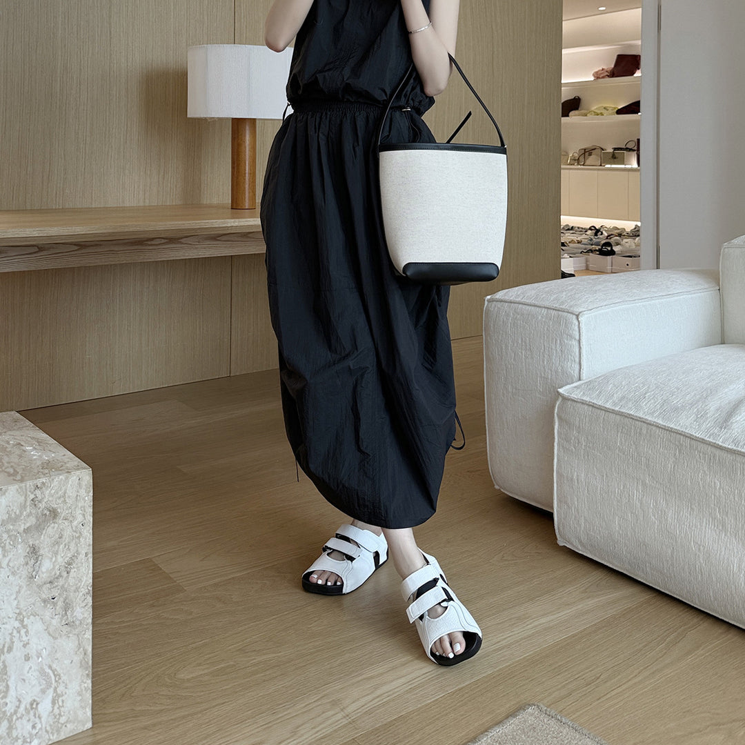 Femme justerbare komfortsandaler med velcro Stilla