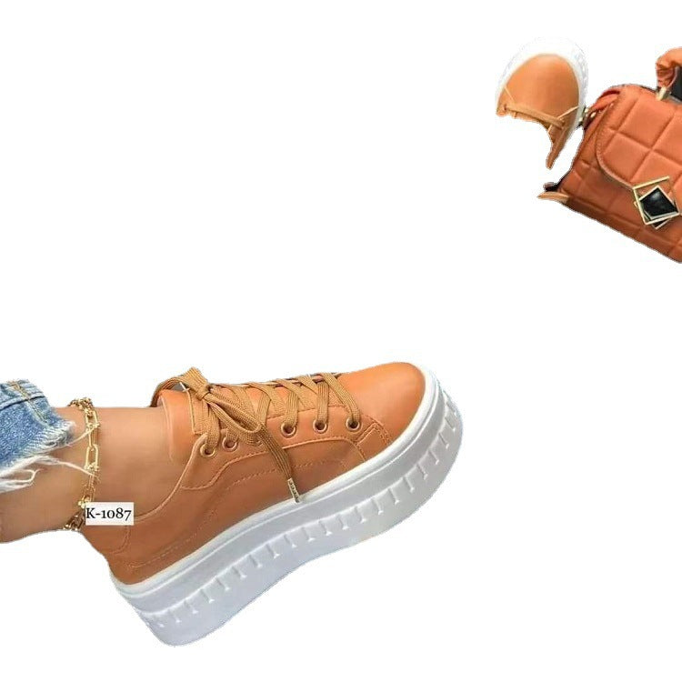 Dame Plattform-Sneakers med moderigtigt design og åndbar sål Stilla
