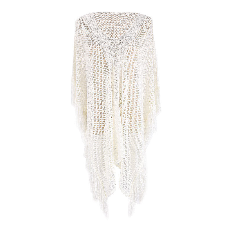 Damehæklede strandponcho med åbne masker og fashionable frynser Stilla