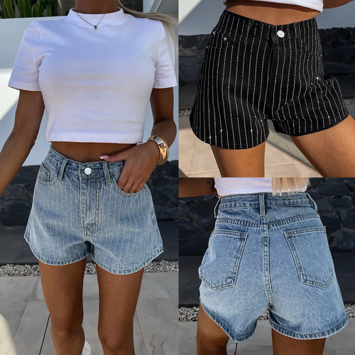 Dame shorts med skinnende stribedesign og behagelig pasform Stilla