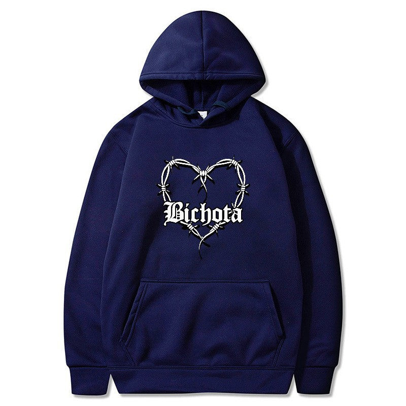 Kvinders hoodie med unikt hjerte design og broderet skrift Skovae