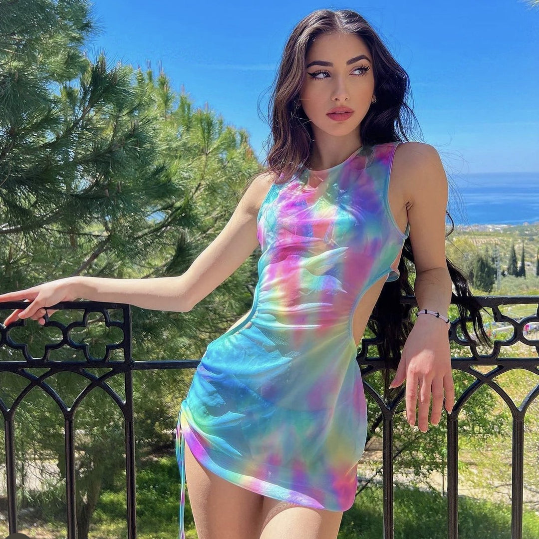 Dame minikjole med asymmetrisk snit og moderne tie-dye mønster Stilla